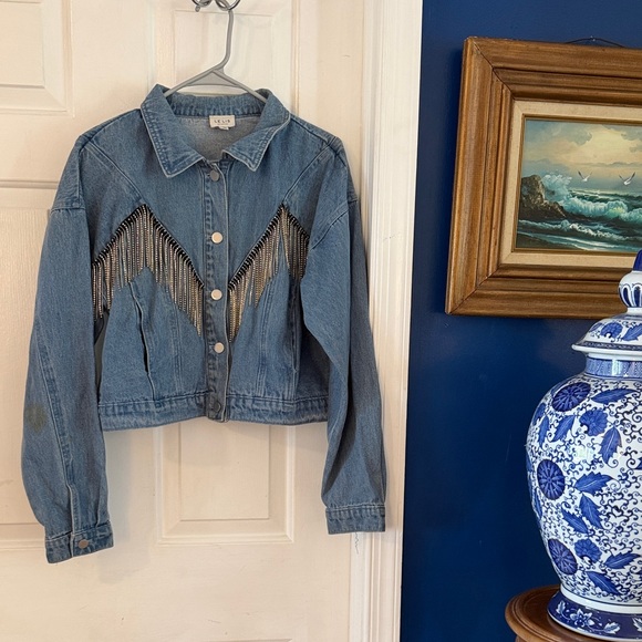 Le Lis Jackets & Blazers - Women’s Le Lis Light Blue Denim Jacket with Beaded Fringe Size Large
